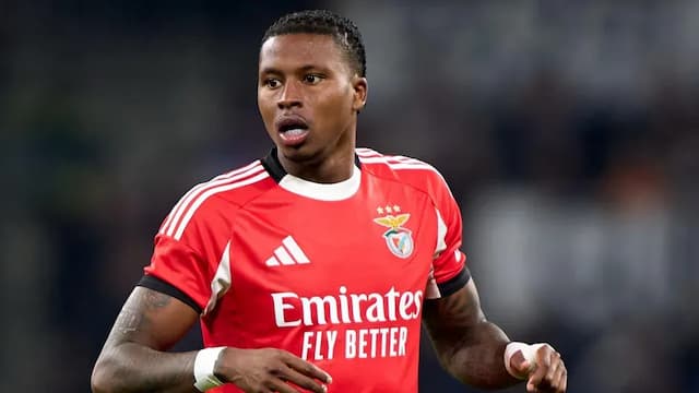 Sidny Cabral: venda encaminhada e troca documentos entre Benfica e Trabzonspor