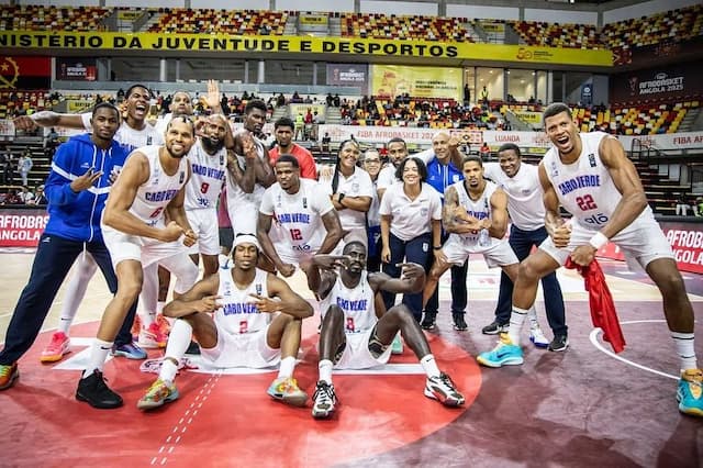Cabo -Verde defronta Angola hoje nos quartos de final do Abrobasket 2025