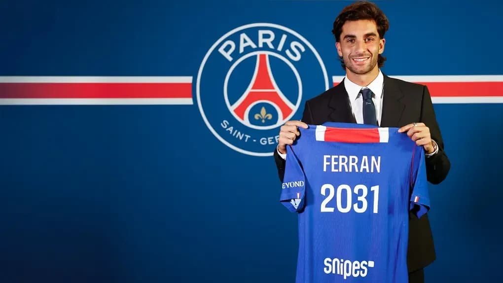 PSG Bicampeão europeu assegura contratação de Ferrán Torres ao Barcelona
