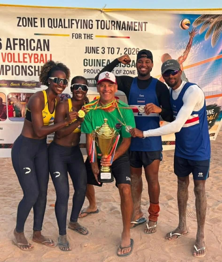 Dupla irmãs Ludmila e Janice Varela vence torneio de volei de praia da zona dois, enquanto a dupla masculina Admilson/Ivan termina em segundo
