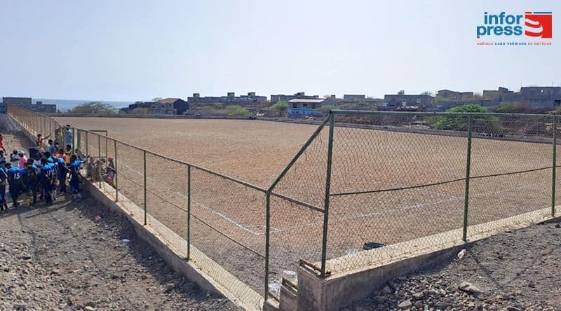 Santa Catarina: Câmara lança obras de arrelvamento no campo de Rincão e reforça investimentos em infra-estrutura