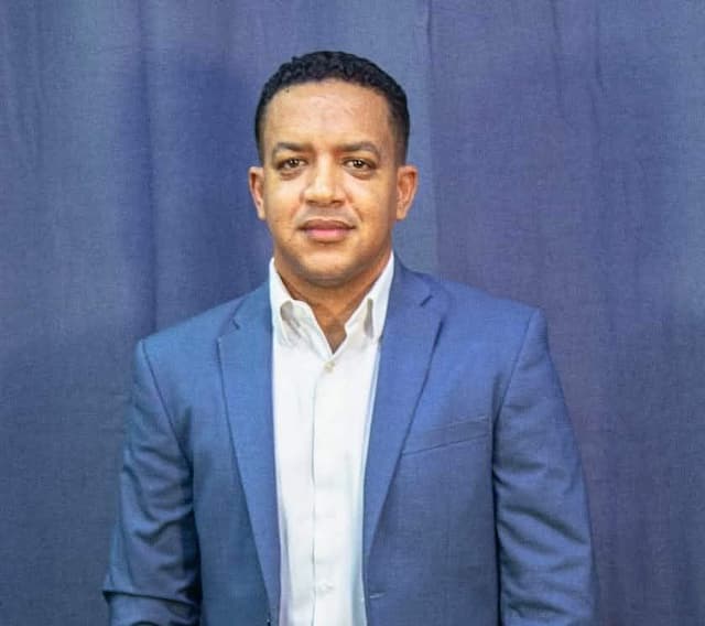  Eliseu Cardoso oficializa candidatura à presidência da Federação Cabo-verdiana de Futebol