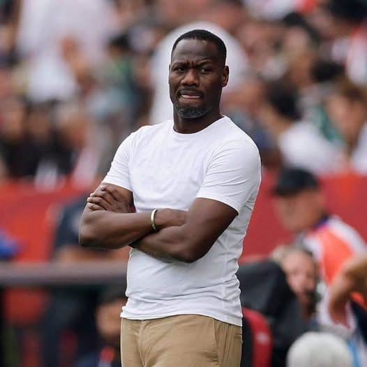 A imprensa senegalesa está a arrasar Pape Thiaw após a eliminação do Senegal frente à Bélgica. 