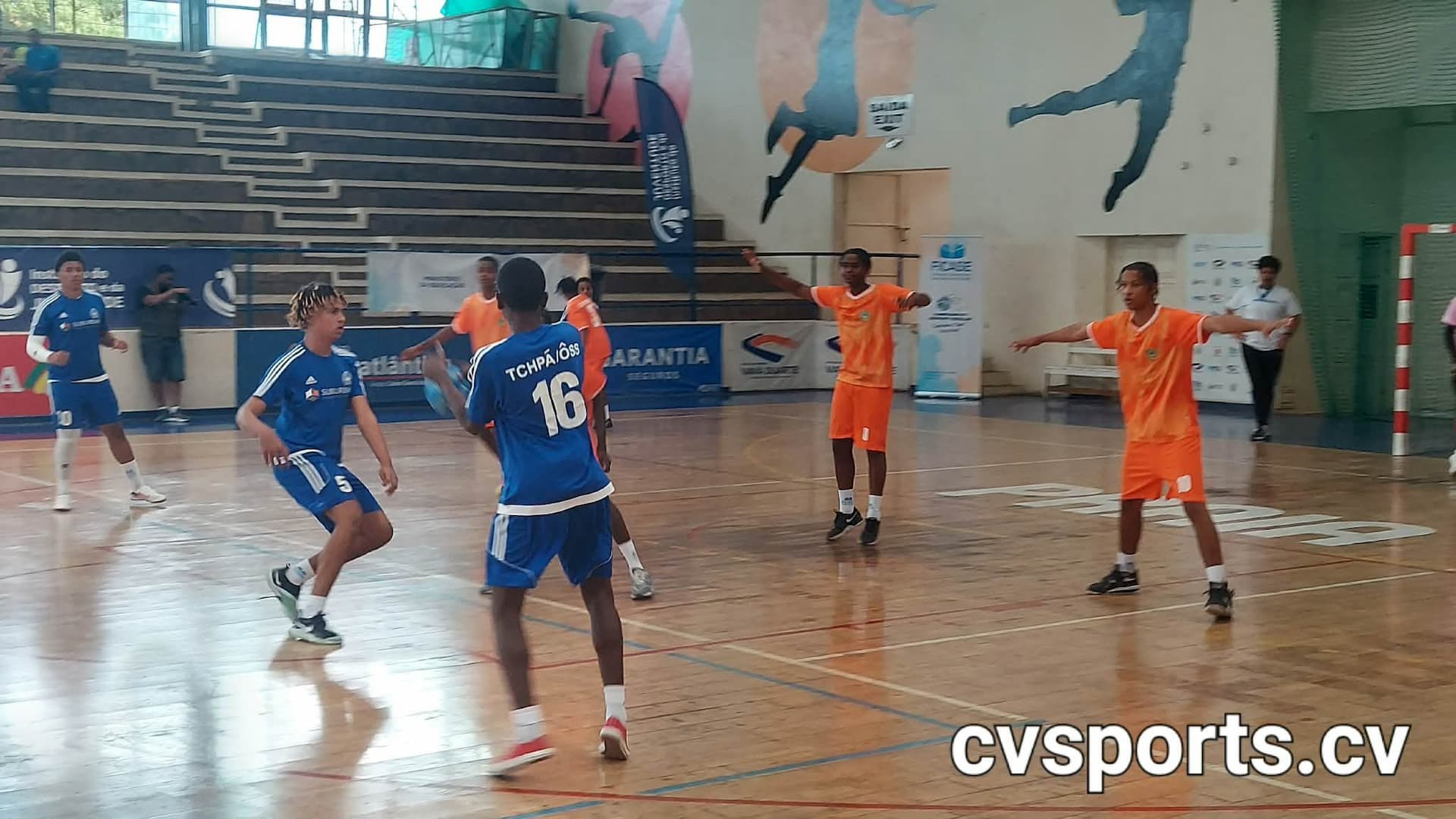 Olimpíadas do Desporto Escolar: Andebol e Futsal foram as primeiras modalidades a entrar em ação
