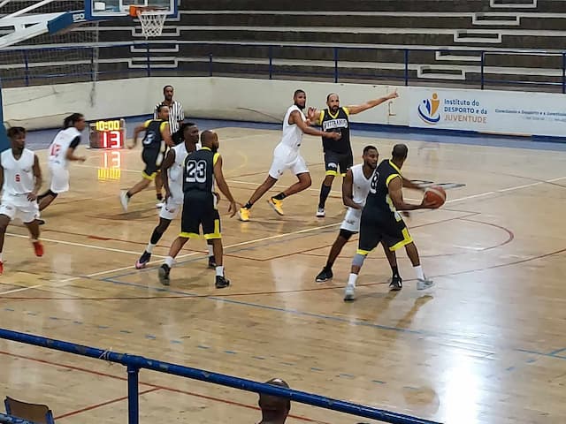 Regional de Basquetebol   Santiago Sul, Jogos no Pavilhão Desportivo Vavá