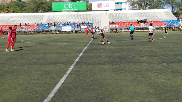 Intervalo no estádio da Várzea: Boavista da Praia 0 – Ultramarina de São Nicolau 0