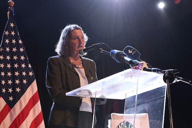 Na abertura oficial do Obangame Express 2005, Embaixadora dos Estados Unidos destacou a excelência da cooperação em matéria da Defesa e Segurança com Cabo Verde