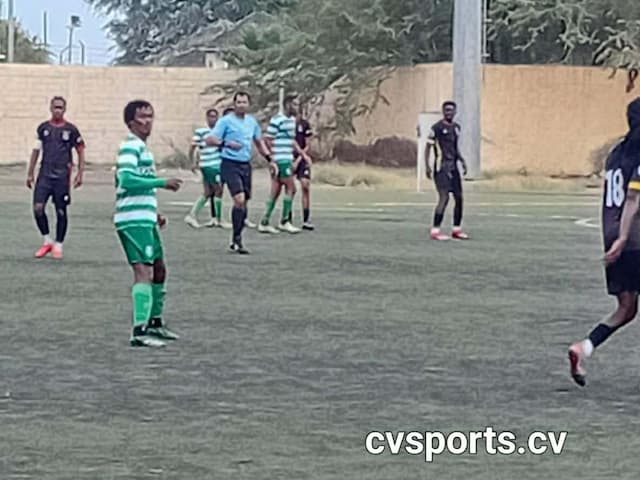 Sporting  vence Travadores e apura-se para a final da Taça Praia