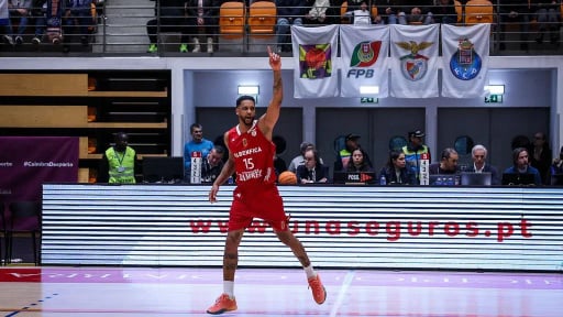 Basquetebol: Betinho Gomes troca o Benfica pelo CD Póvoa