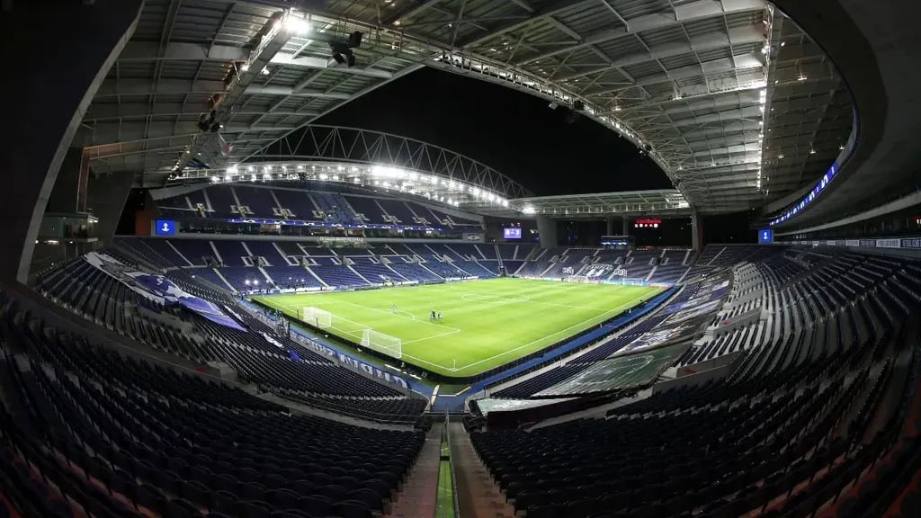 FC Porto: Dragão terá aumento da capacidade e substituição da cobertura