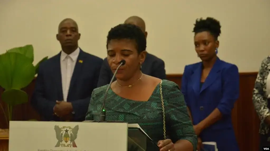 Primeira-ministra indigitada de São Tomé e Príncipe apresenta membros do Governo