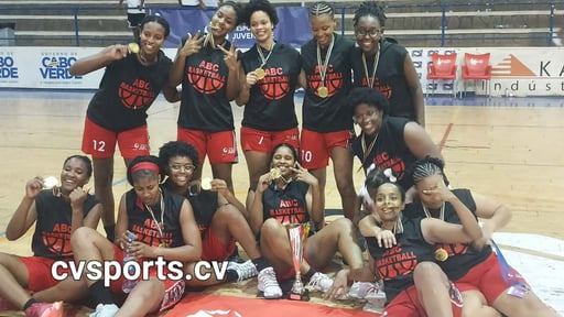 ABC conquista o título de Campeão de Basquetebol Feminino ao derrotar Lá Família na Final 