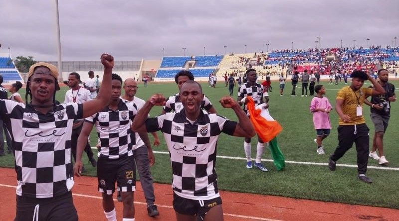 Décima Sexta Jornada Campeonato Fiutebol Santiago Sul: Líder Boavista defronta Sporting