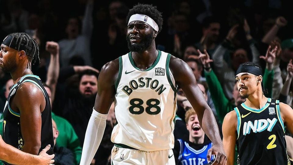 Nemias Queta na vitória sobre os Rockets, mais um recorde para LeBron