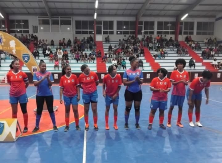 Arrancou no Sal o Inter Ilhas de Futsal Feminino: Sal e São Vicente venceram os jogos inaugurais