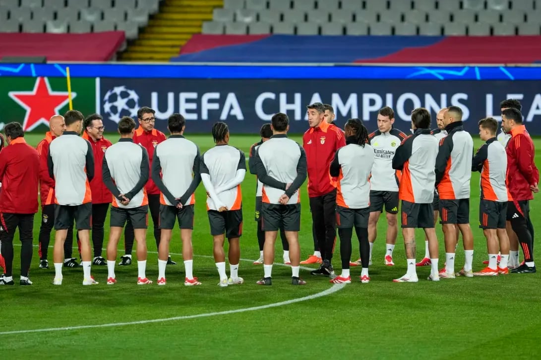 2ª Mao 8os Final Liga Campões: Benfica Joga hoje em Camp Nou 