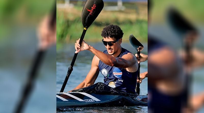 Diogo Araújo representa Cabo Verde no campeonato de África de canoagem de velocidade na Argélia