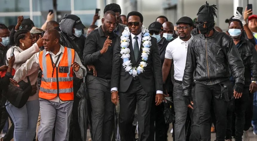 Mondlane regressa a Moçambique para "quebrar narrativa" e denunciar "genocídio silencioso"