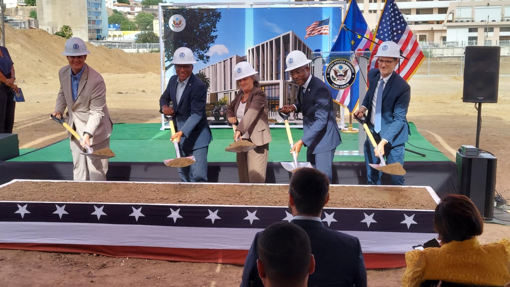 Primeira Preda para Construção da Embaixada dos Estados Unidos foi lançado esta sexta feira na Praia.