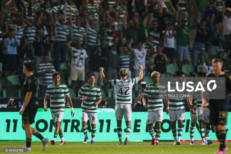 Bicampeão Sporting abre campeonato com triunfo frente ao Casa Pia