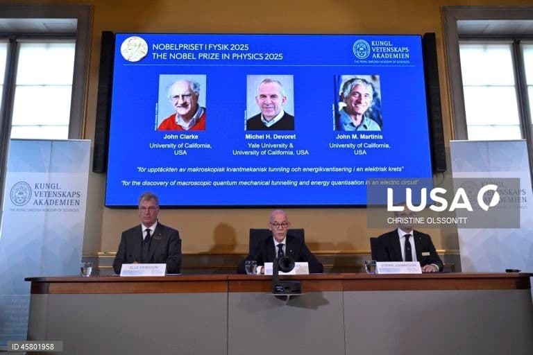 Nobel da Física atribuído pela descoberta do tunelamento mecânico quântico macroscópico