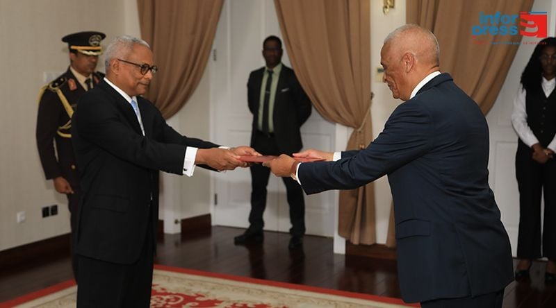 Novo embaixador de Angola em Cabo Verde promete reforço da cooperação em vários domínios