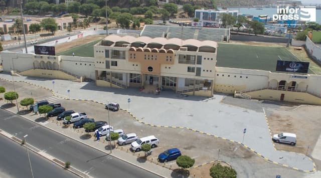 Futebol: Mário “Donnay” Avelino apela à “reabilitação urgente” do Estádio da Várzea e alerta para impacto social do abandono