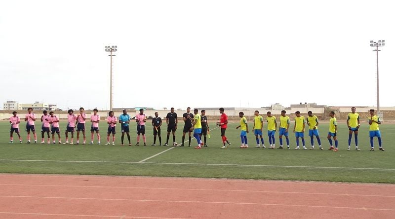 Futebol/Taça Independência: Quarta jornada do Grupo A dita eliminação do Sal e São Nicolau e qualificação de São Vicente