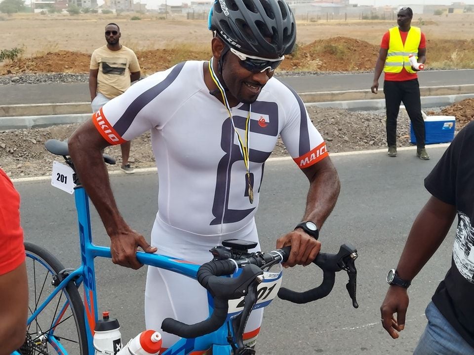Ciclismo/ Carlos Mendes - Golis é o vencedor Sprint Praia 2024 na categoria veteranos