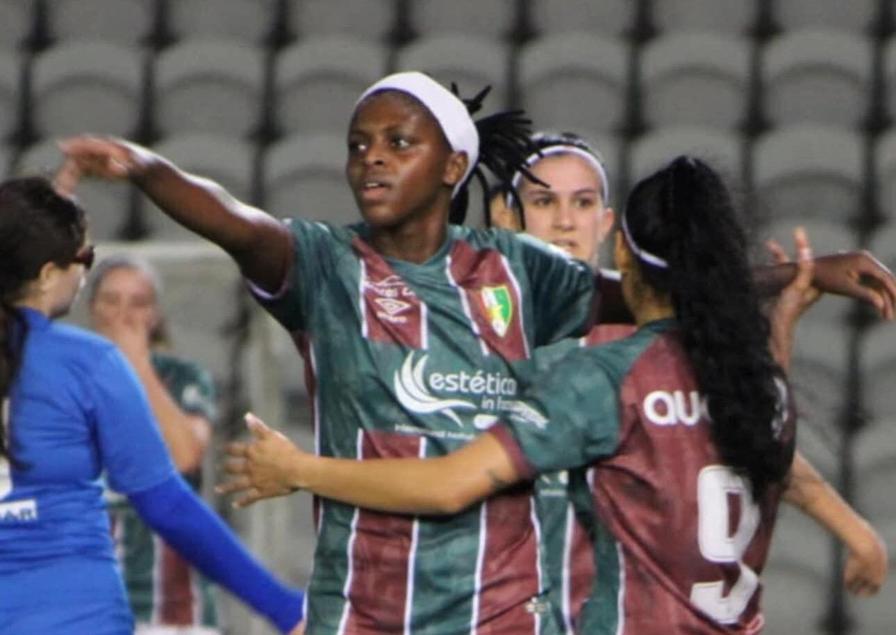 Futebol Feminino: Dara Centeio “Kamoka” estreia-se com dois golos em Portugal