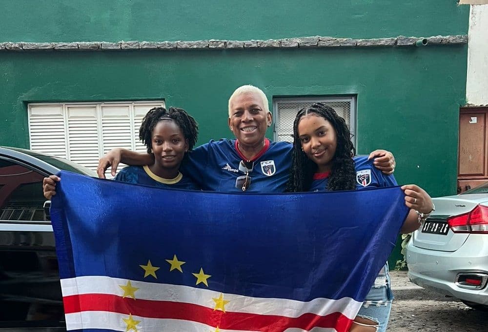 Andebol: Selecção de Cabo Verde residente e selecção da diáspora celebram 60º aniversário de Nita Nédio