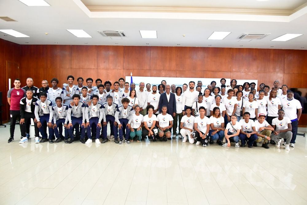Delegação cabo-verdiana aos XIII Jogos da CPLP recebida pelo primeiro-ministro